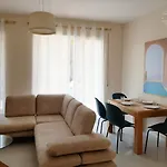 Gjiri I Lalzit - Savita - Kompleksi Turistik Lura 3 *