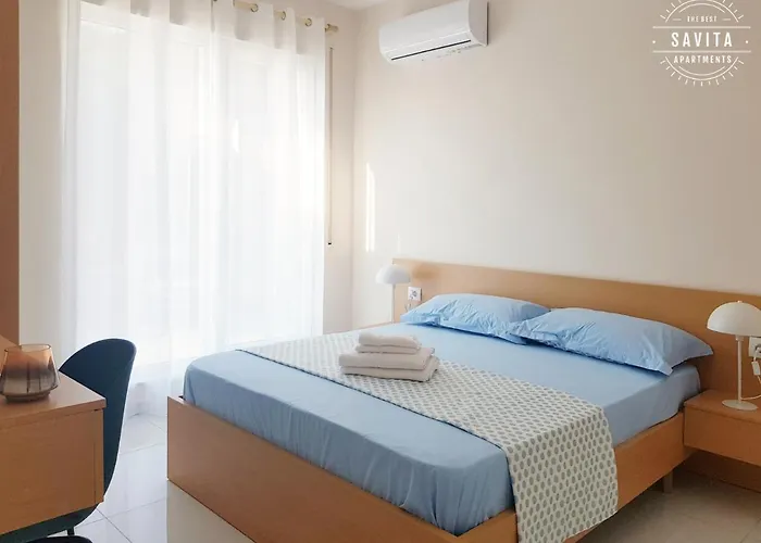 Gjiri I Lalzit - Savita - Kompleksi Turistik Lura 3 *