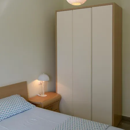 Gjiri I Lalzit - Savita - Kompleksi Turistik Lura 3 Apartman