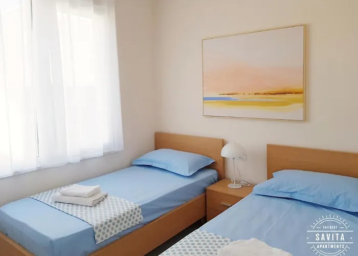 Daire Gjiri I Lalzit - Savita - Kompleksi Turistik Lura 3 *